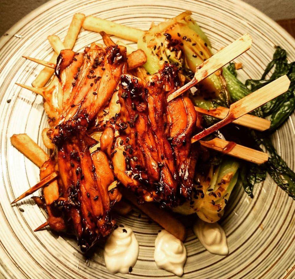 tebasaki yakitori (instagram.com/chef_pannacotta)