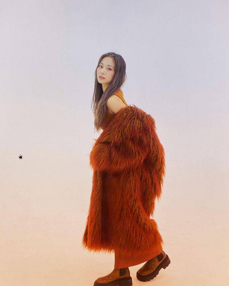 potret Tzuyu TWICE (instagram.com/twicetagram)
