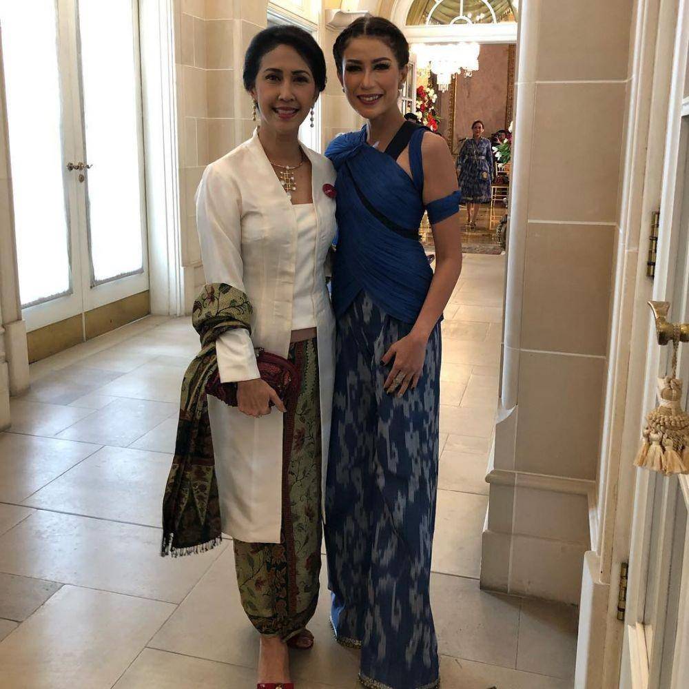 Kebaya Dana Iswara Basri (instagram.com/danaiswara12)