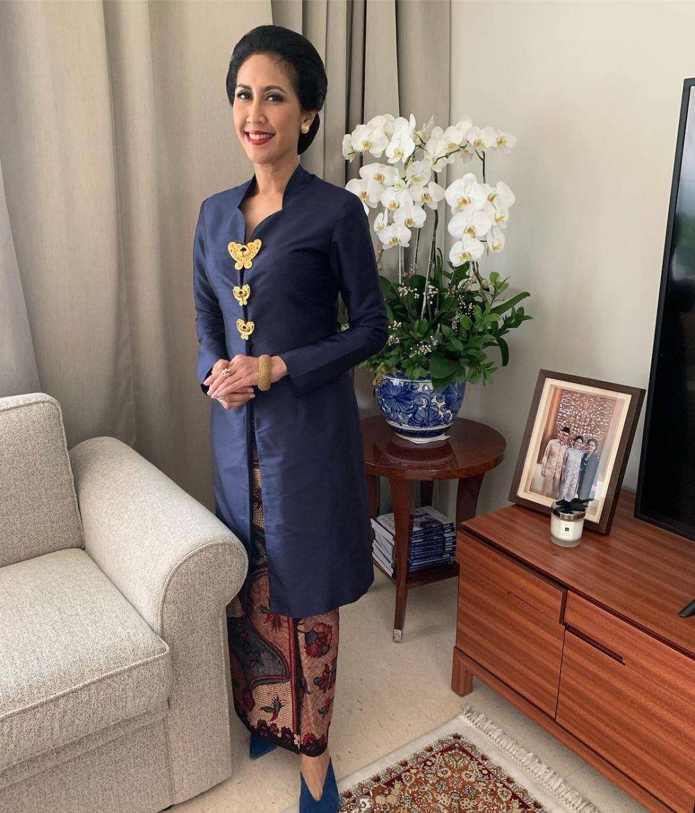 Kebaya Dana Iswara Basri (instagram.com/danaiswara12)