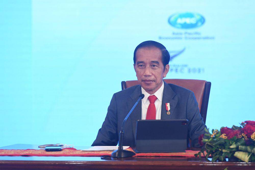 Presiden Joko Widodo menghadiri KTT APEC Business Advisory Council (ABAC) Dialogue with Economic Leaders secara virtual dari Istana Negara, Jakarta, Kamis, 11 November 2021 (dok. BPMI Setpres/Lukas)