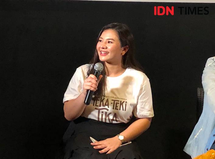 Eriska Rein di konferensi pers Teka Teki Tika di Metropole XXI, Jakarta pada Jumat (03/12/2021) (dok. IDN Times/Maria Helen Oktavia)