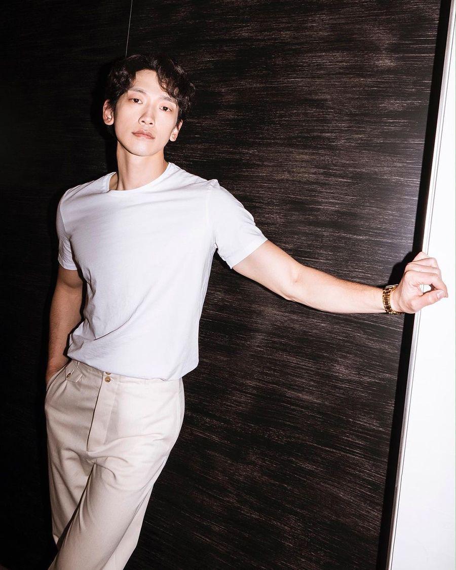 Rain (instagram.com/rain_oppa)