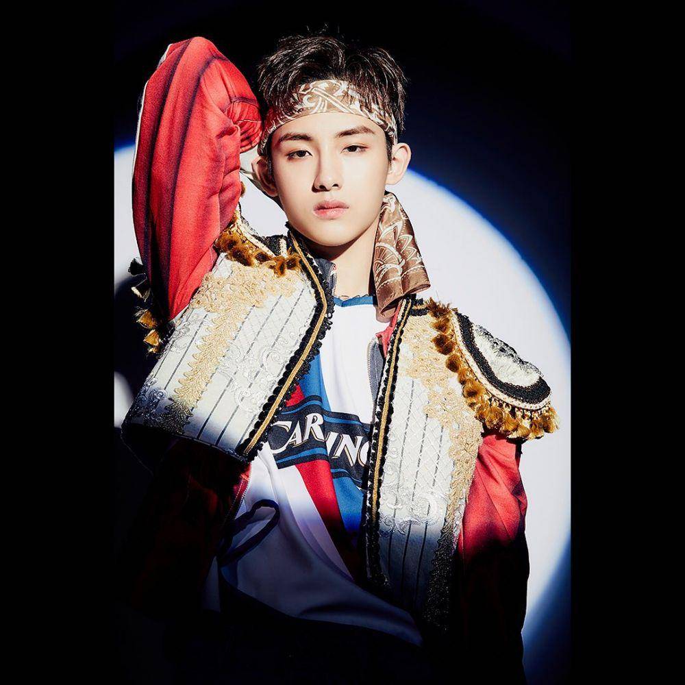 Winwin (instagram.com/wayvofficial)