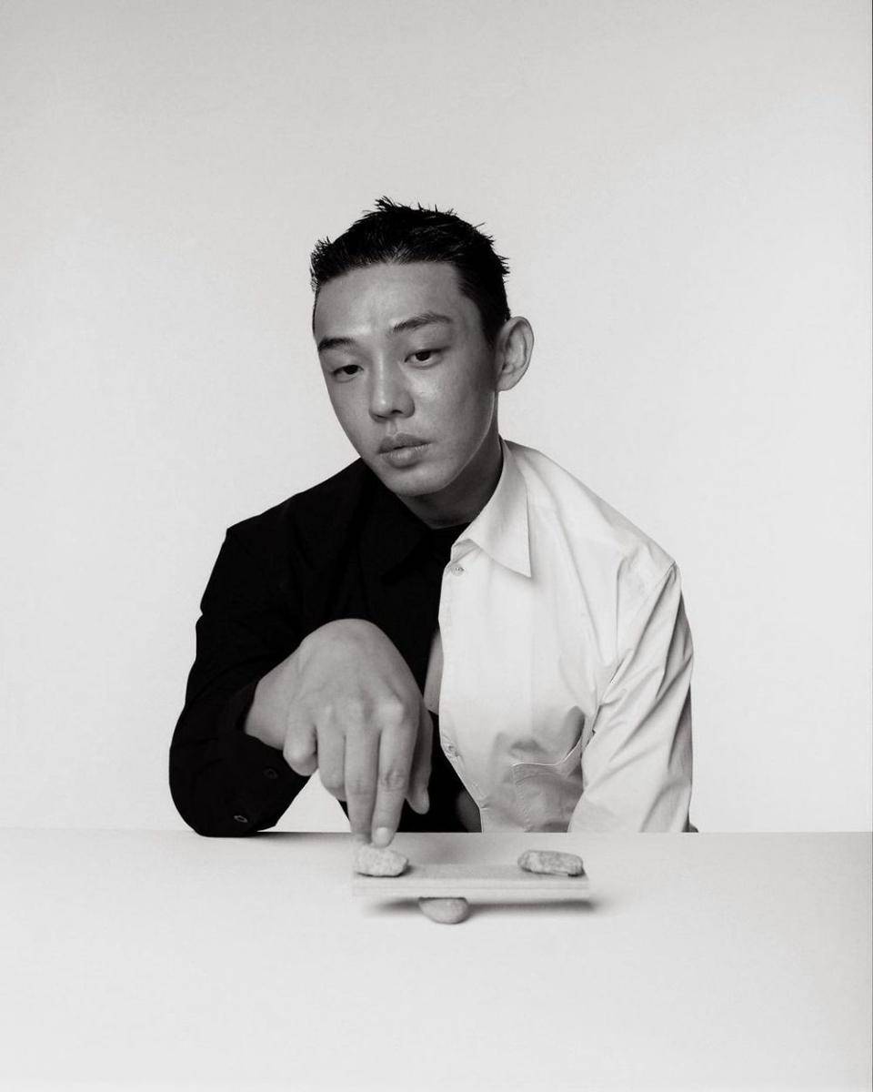 Yoo Ah In (instagram.com/hongsick)