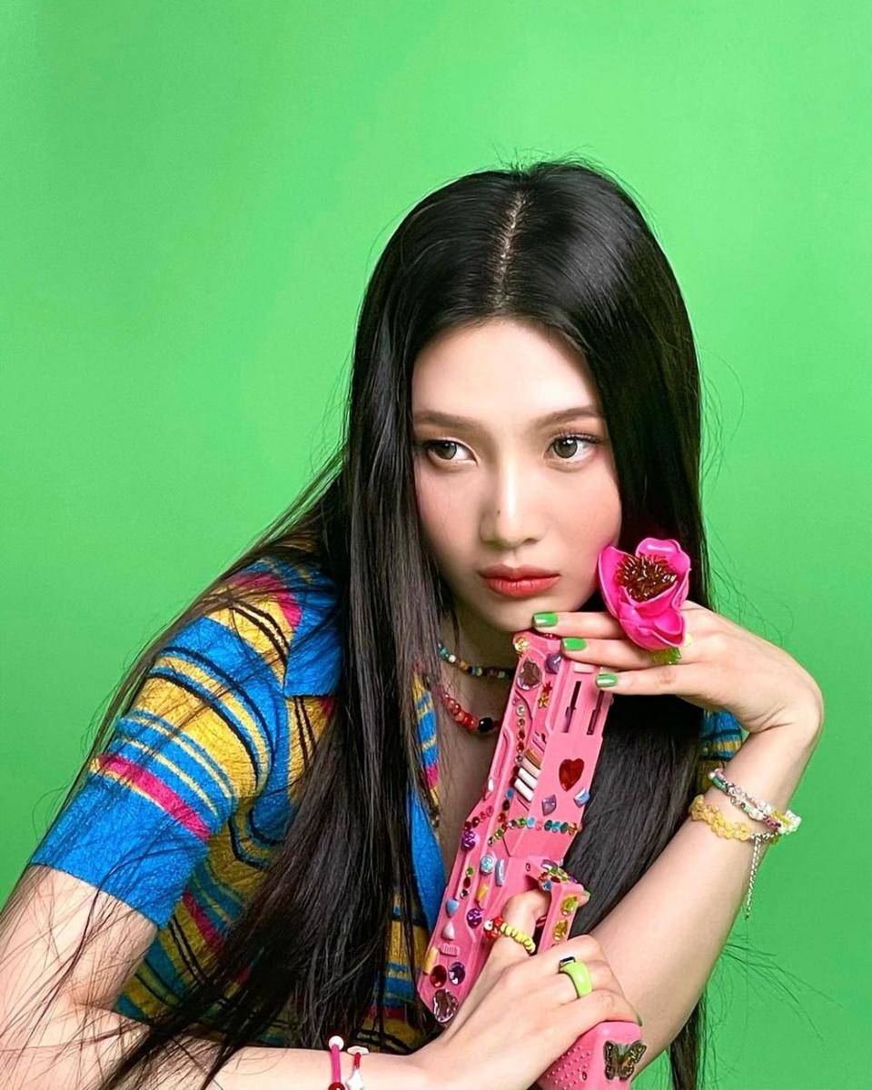 Joy Red Velvet (instagram.com/_imyour_joy)