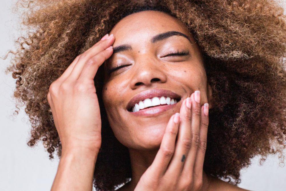 5 Serum Niacinamide Ampuh Atasi Jerawat dan Minyak Berlebih