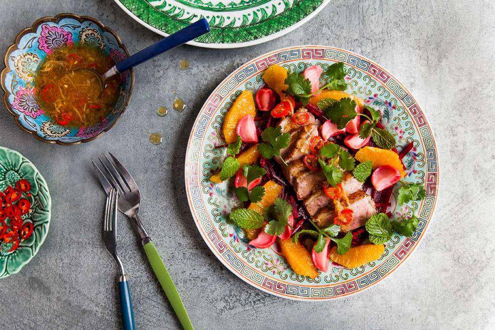 ilustrasi hidangan duck and orange salad (sbs.com.au)
