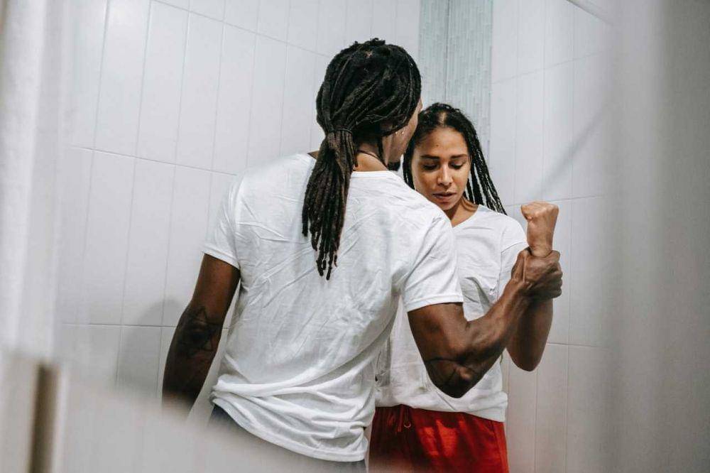 ilustrasi marah ke pacar (pexels.com/Alex Green)