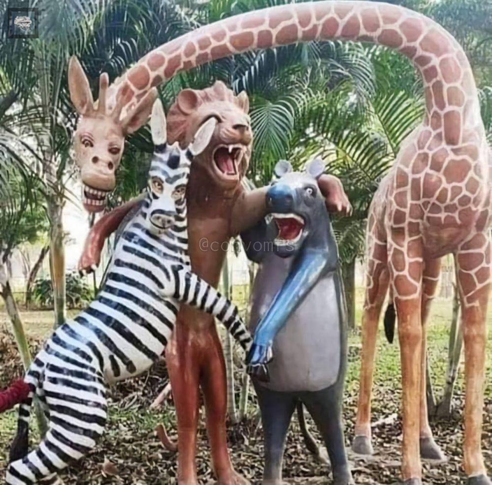 patung hewan bikin ngakak (twitter.com/convomfs)