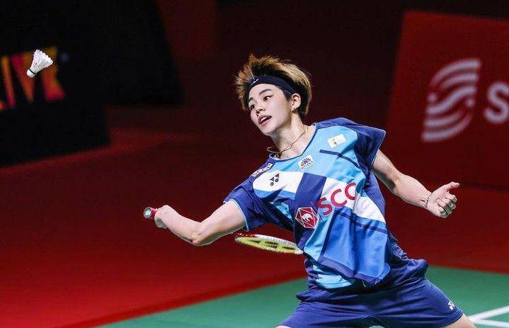 atlet bulu tangkis dunia pakai headband, Popor Sapsiree (instagram.com/popor_sapsiree)