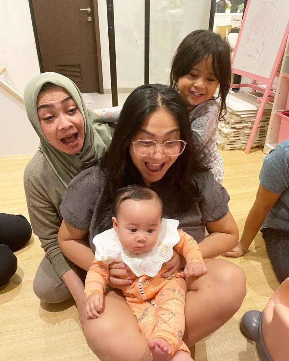 potret keluarga Caca Tengker (instagram.com/cacatengker)