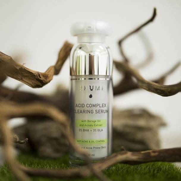 Acid Complex Clearing Serum (instagram.com/bhumiofficial)