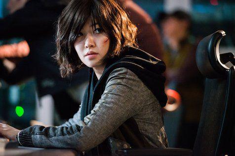 Shim Eun Kyung sebagai Yeo Wool (dok. CJ Entertainment/Fabricated City)