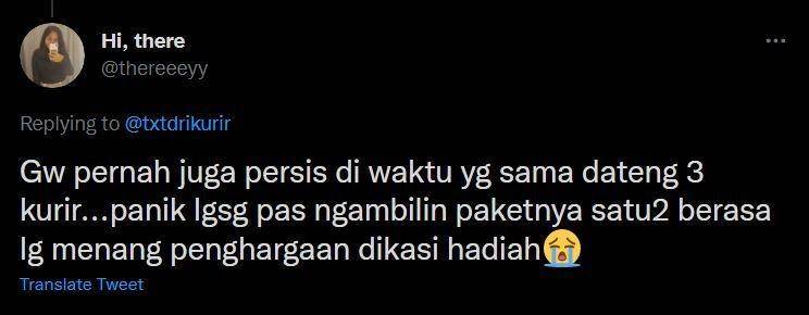 kurir antar paket barengan (twitter.com/thereeeyy)