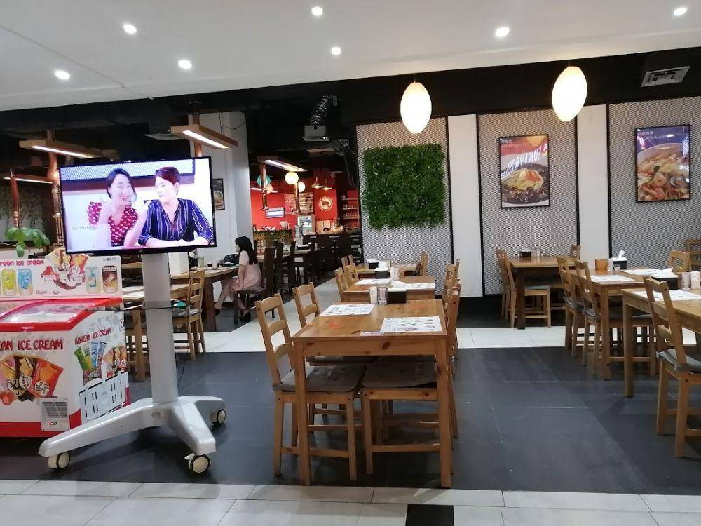 suasana resto Noodle King(worldorgs.com/noodleking)