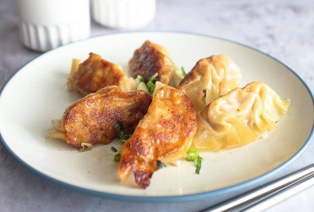 jiaozi (instagram.com/alma.baking)