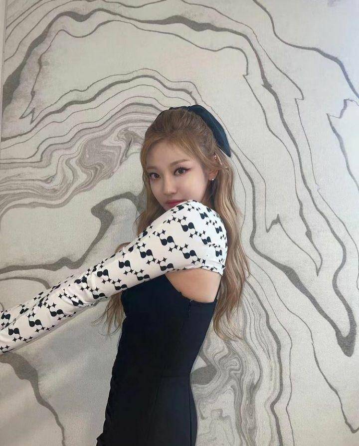 Ningning aespa (instagram.com/aespa_official)