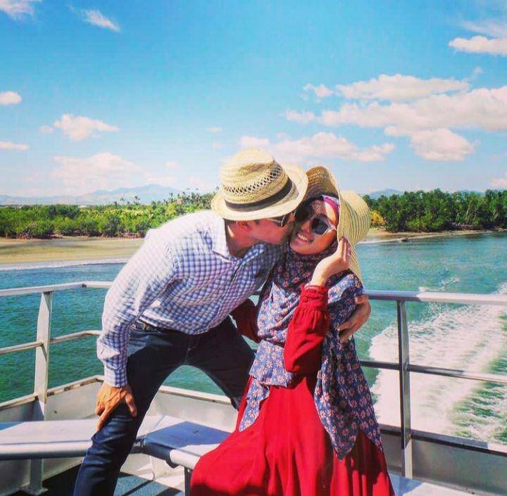 potret Meyda Sefira dan suami (instagram.com/kingsman_liga)