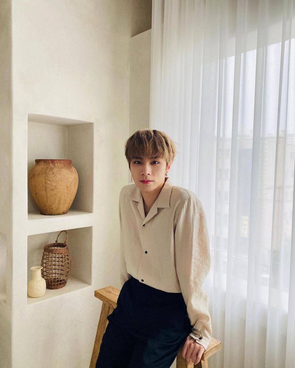 Xiaojun WayV (instagram.com/djxiao_888)