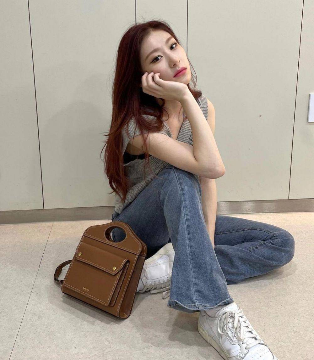 Chaeryeong ITZY (instagram.com/itzy.all.in.us)