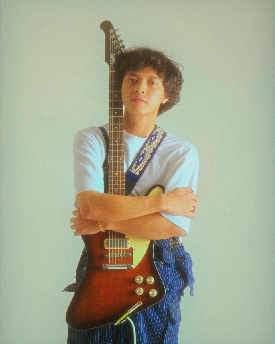 Bisma Karisma (Instagram.com/sibisma/)