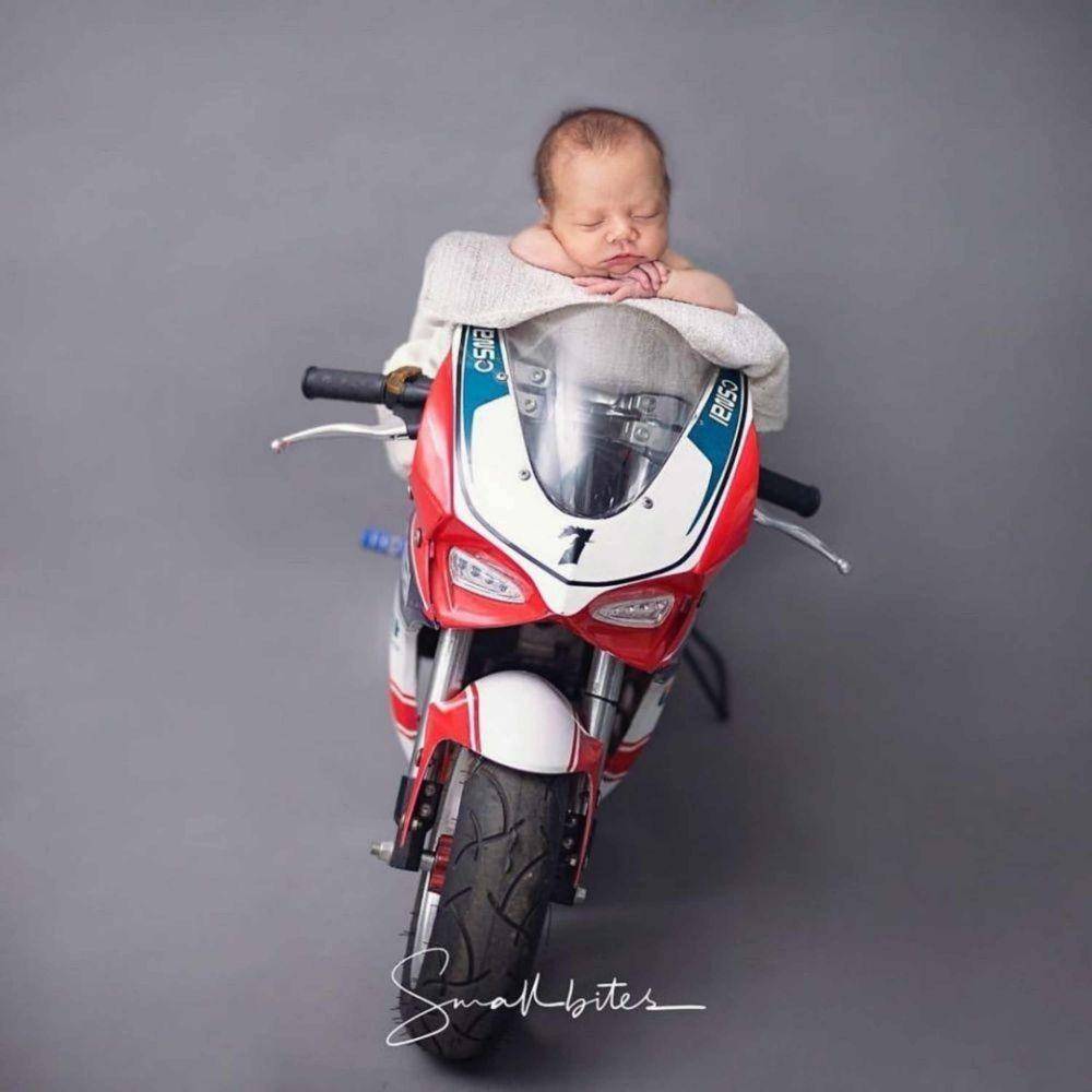 Pemotretan new born anak artis yang tidak biasa (Instagram.com/celine_evangelista/)