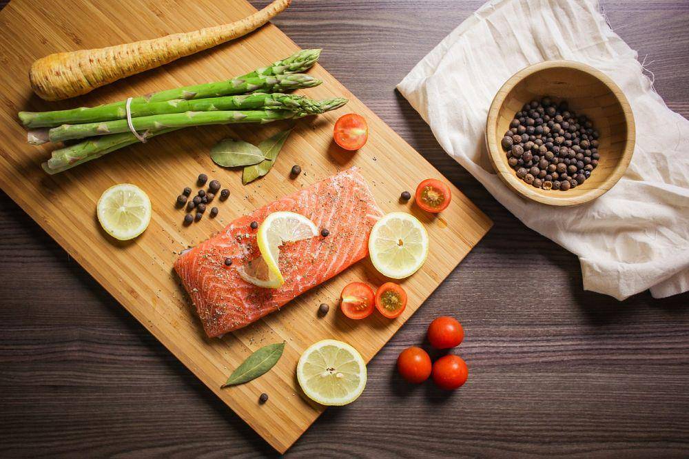 ilustrasi sumber asam lemak omega-3 (pixabay.com/picjumbo_com)