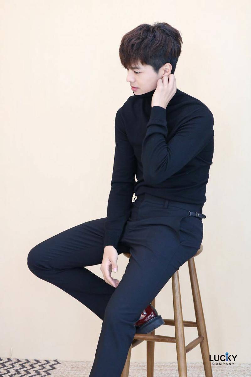 Ryeo Un (naver.com/럭키컴퍼니)