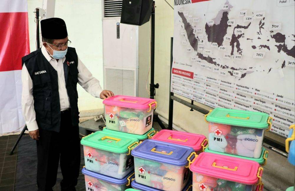 PMI mengirimkan bantuan untuk korban erupsi Gunung Semeru di Lumajang, Jawa Timur. (Dok. PMI)