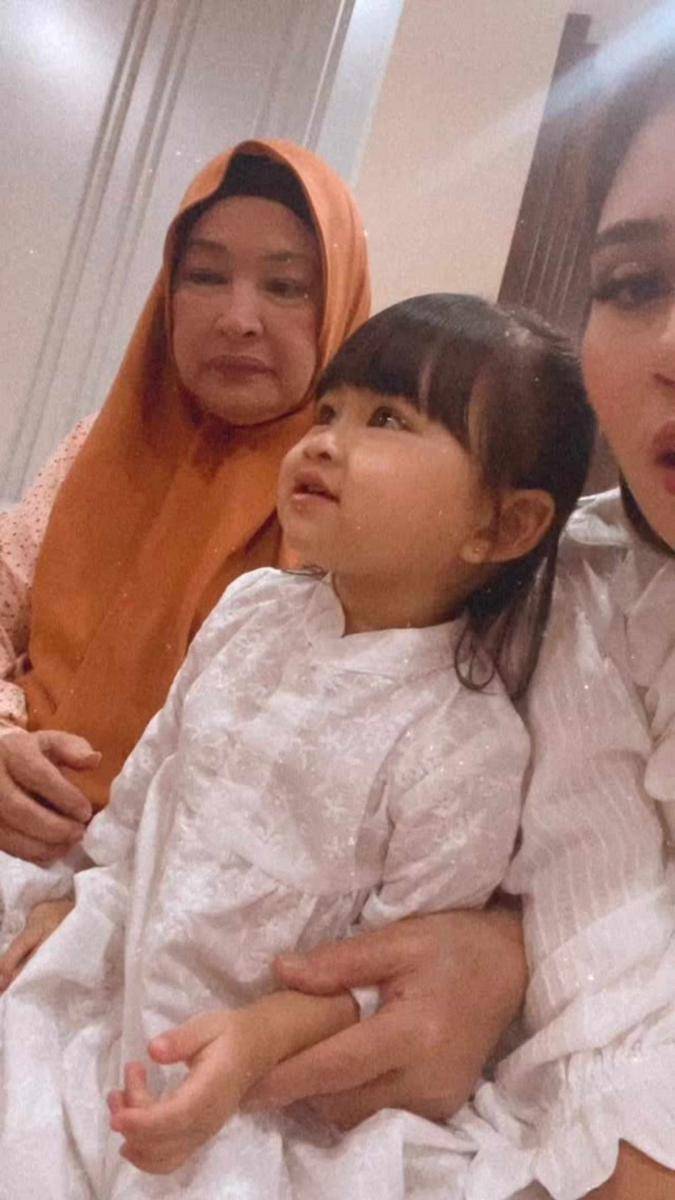 Aqiqah Rayyanza Malik Ahmad (Instagram.com/syahnazs/)