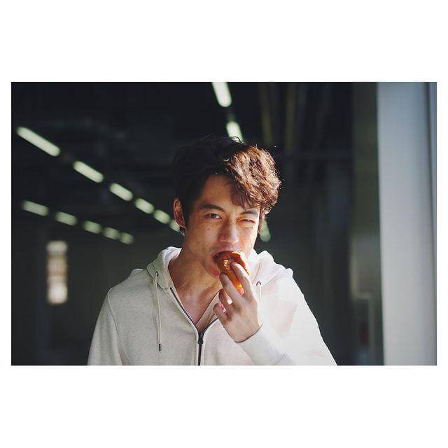 Sakaguchi Kentaro (instagram.com/sakaguchikentaro)