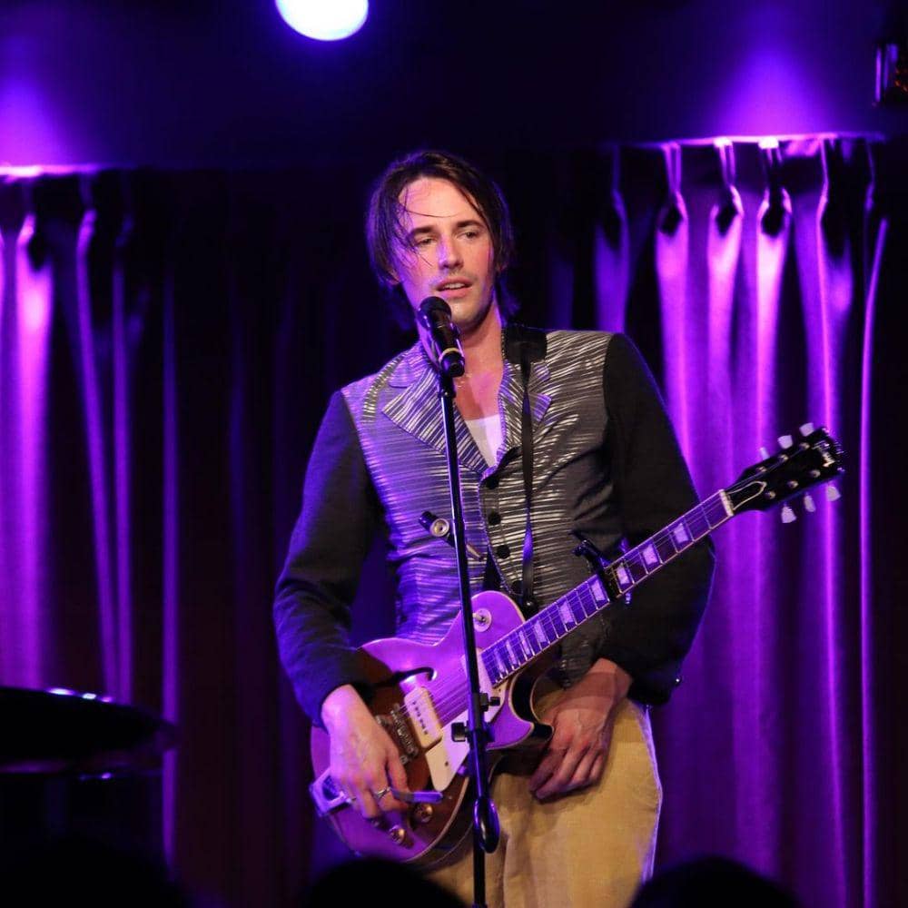Reeve Carney (instagram.com/reevecarney)