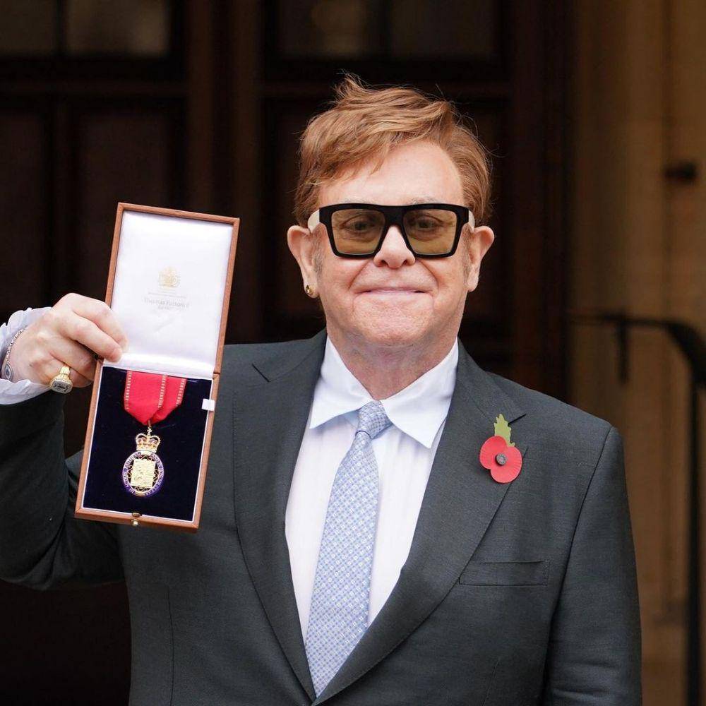 Elton John (instagram.com/eltonjohn)