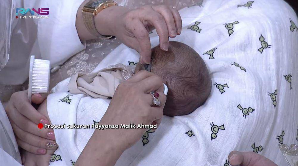 akikah baby Rayyanza (YouTube.com/Rans Entertainment)