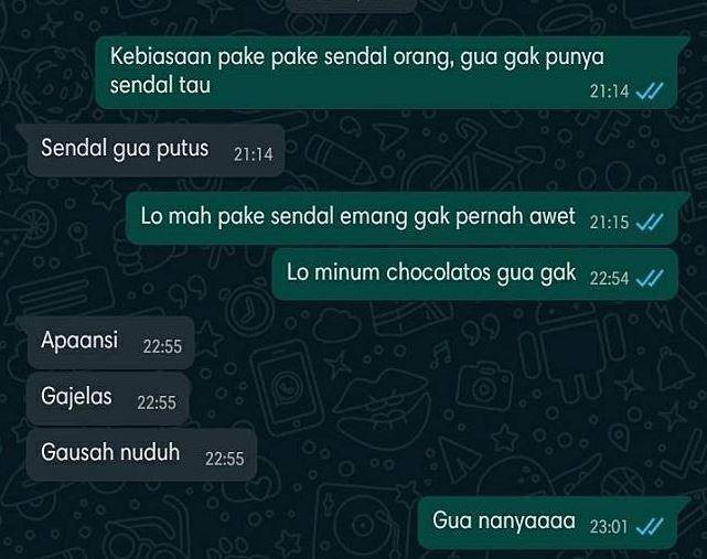 chat kakak adik bahas makanan (twitter.com/indcmaret)