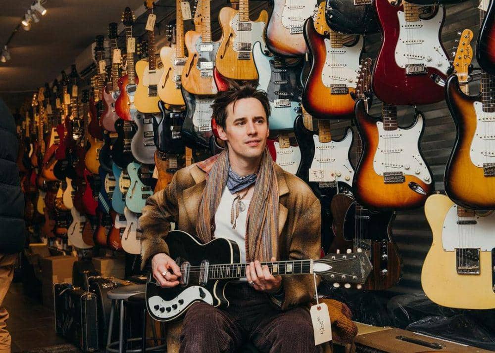 Reeve Carney (instagram.comreevecarney)