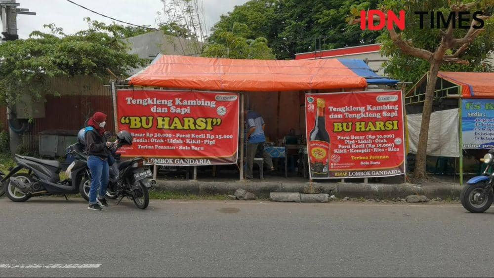 Viral ! Warung Tengkleng Mahal dan Dapat Bintang 1 di Google Review