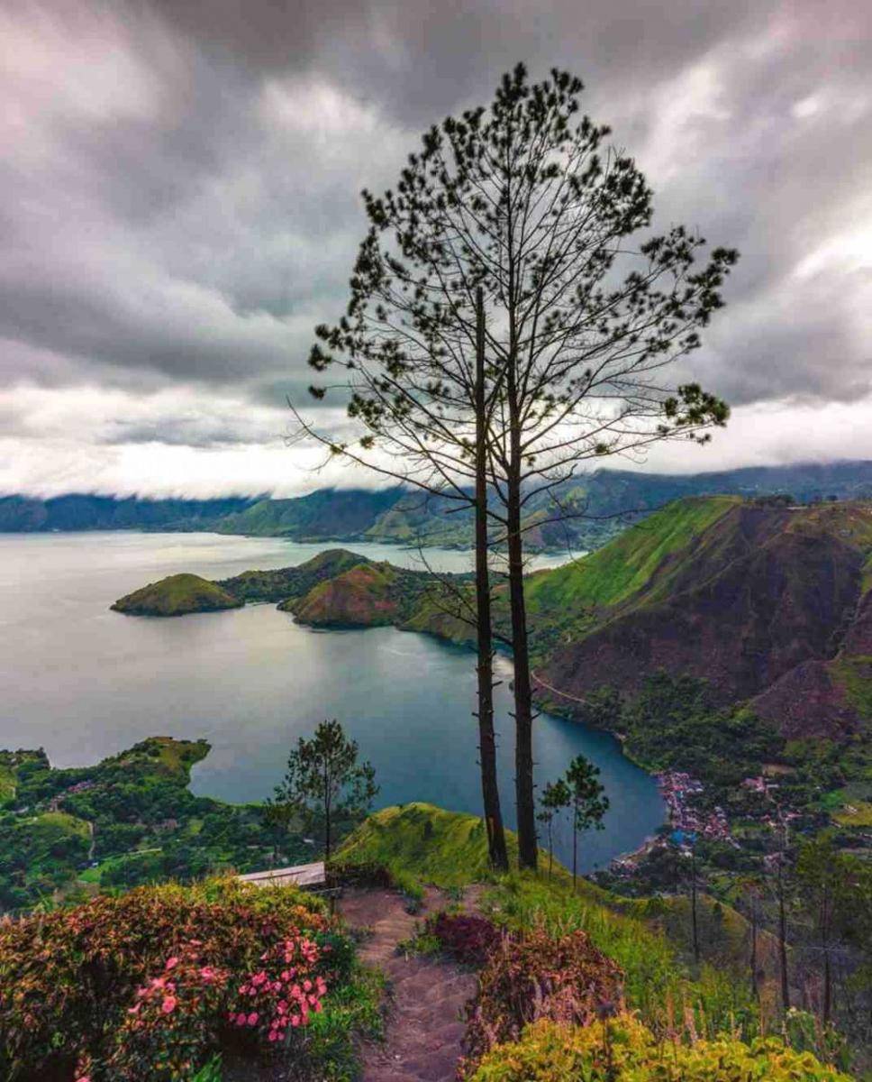 Danau Toba (instagram.com/yati_nhayati)