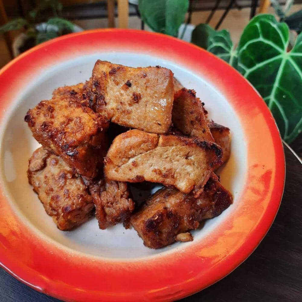 Tahu Bacem (instagram.com/_maharanii23)