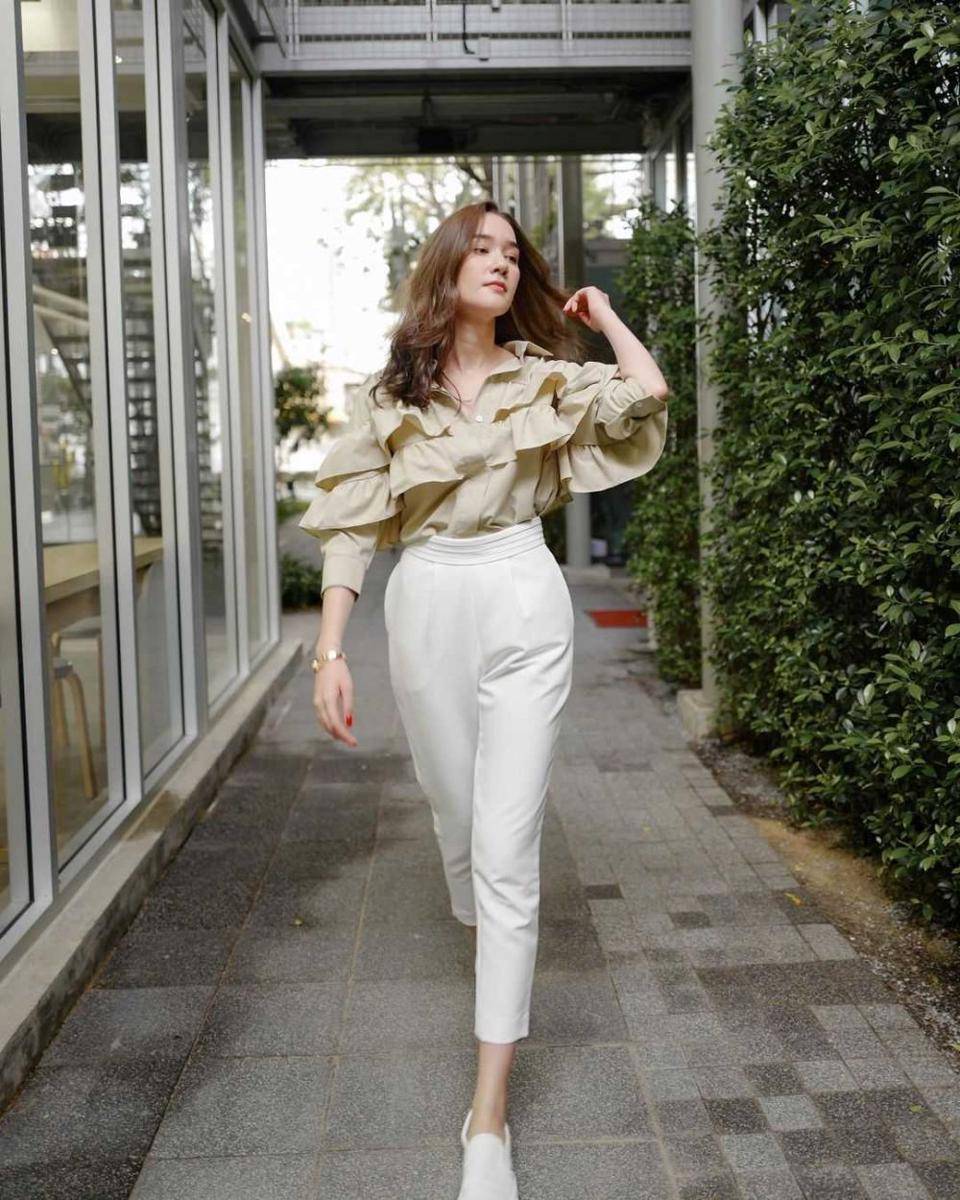 Outfit earth tone ala Diana Flipo (instagram.com/dianaflipo)