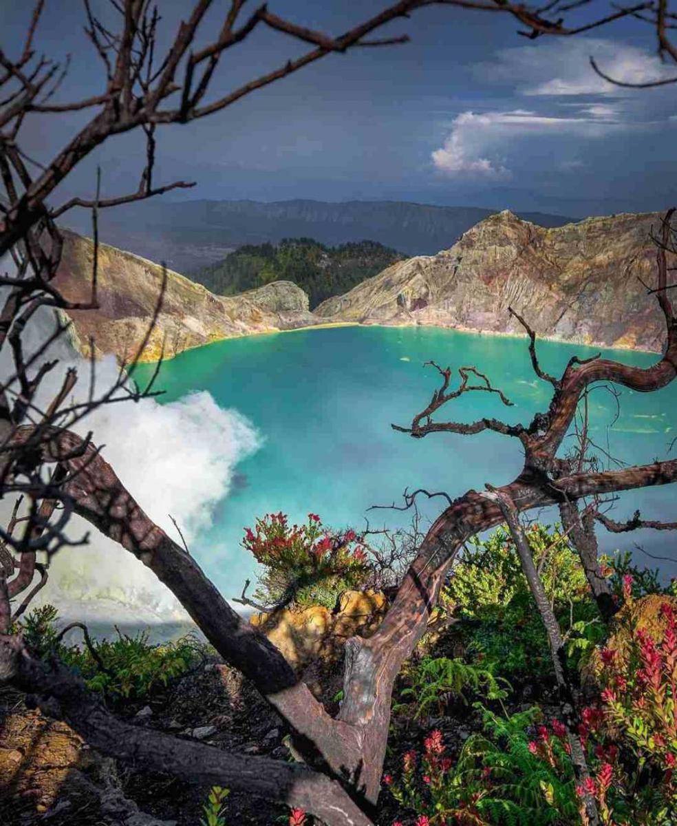 Kawah Ijen (instagram.com/ariv_venoid)