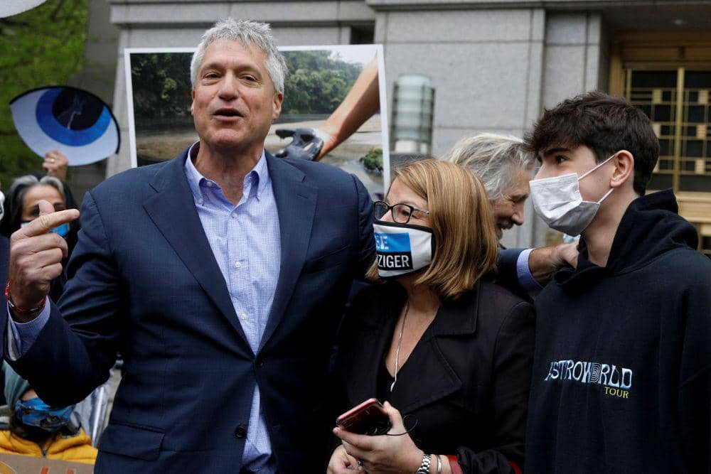 Martin Garbus (reuters.com)