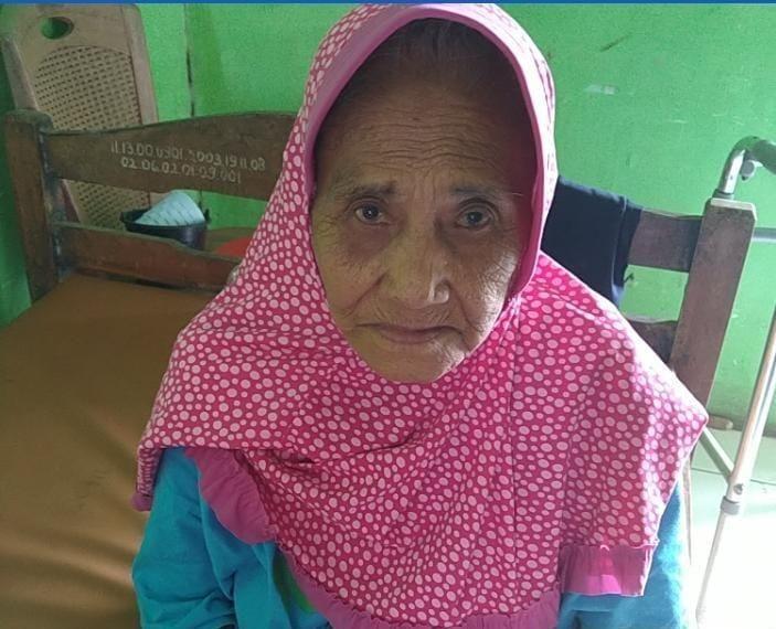Viral Nenek di Jember Makan Rumput karena Miskin, Kemensos: Isu Lama