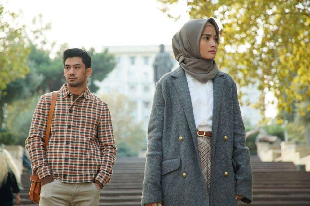 Reza Rahadian dan Acha Septriasa (instagram.com/officialpilarez)