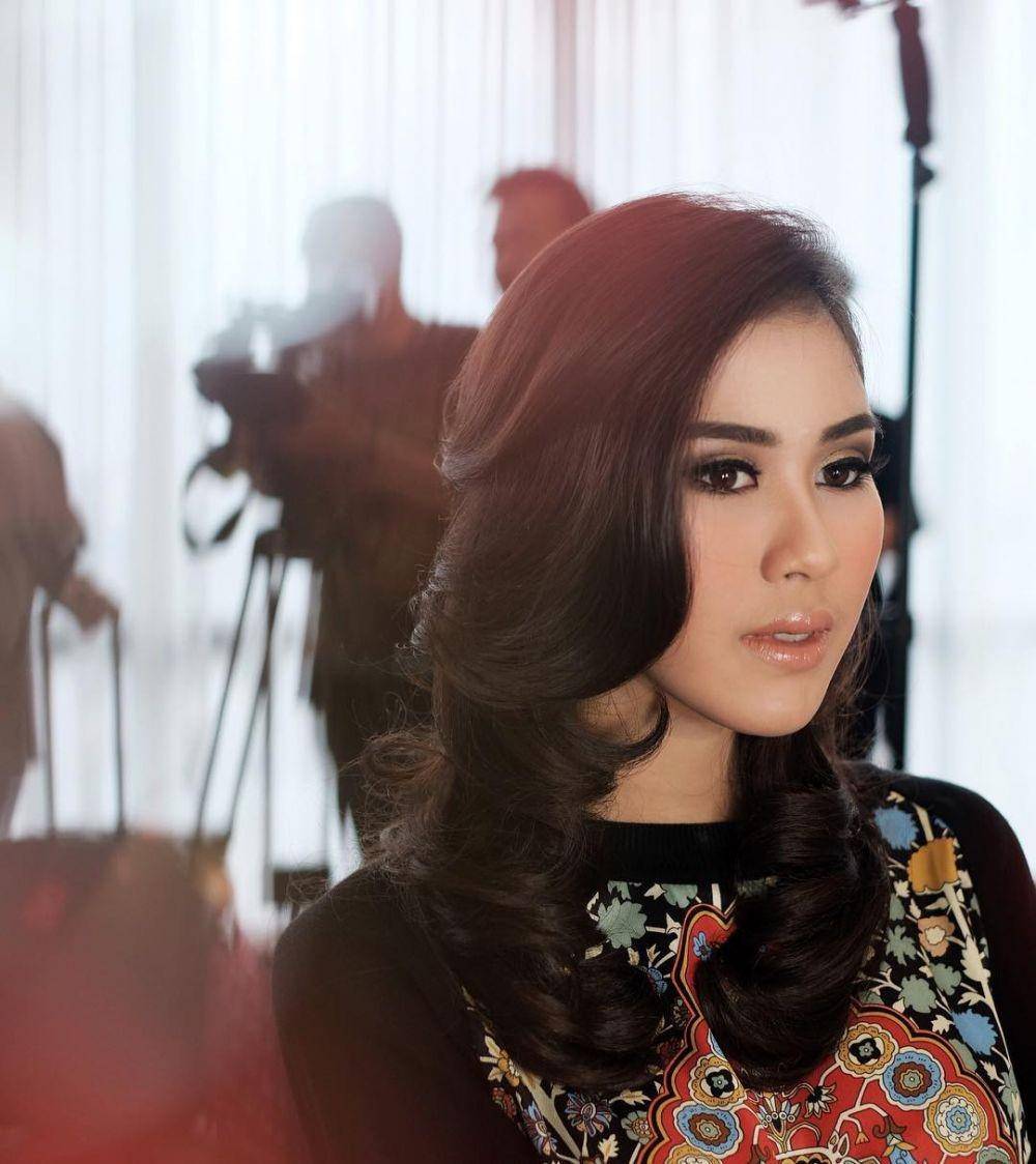 Syahnaz Sadiqah (instagram.com/syahnazs)