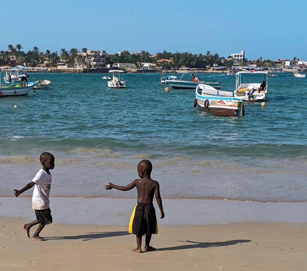 Dakar (instagram.com/white_african_wife)