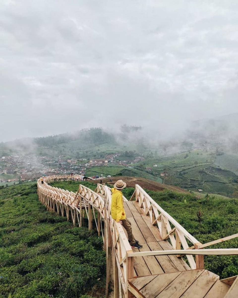 Taman Langit Pangalengan (instagram.com/bandung.banget)