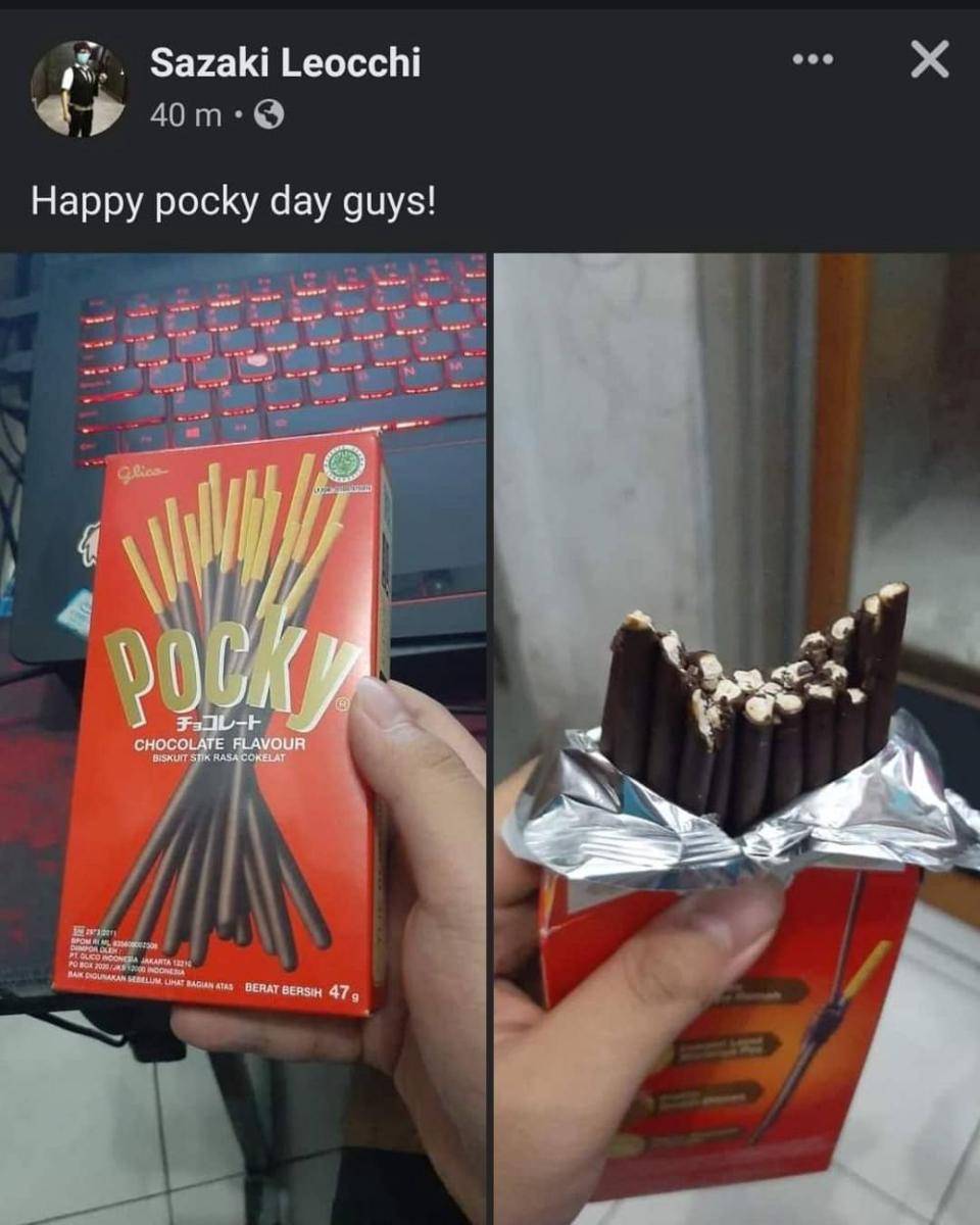 foto makan dengan cara aneh (instagram.com/wkwkland_real)