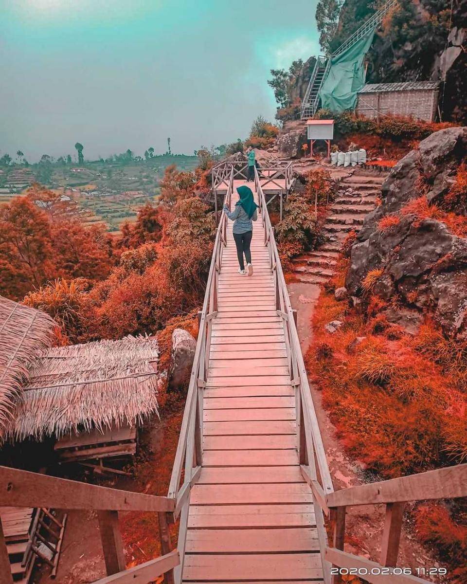 Telaga Warna Dieng Wonosobo (instagram.com/danik_ttrisna08)